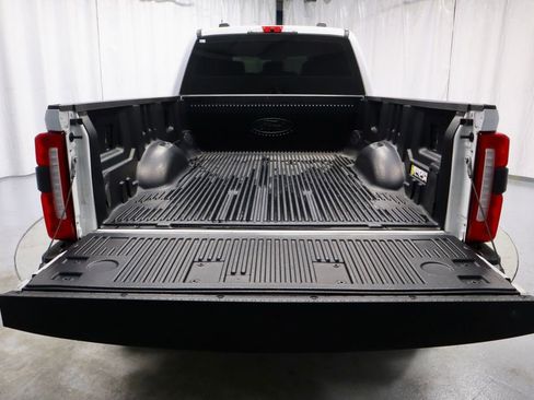 Certified 2024 Ford F250 XL w/ STX Appearance Package AWD/4WD image 14