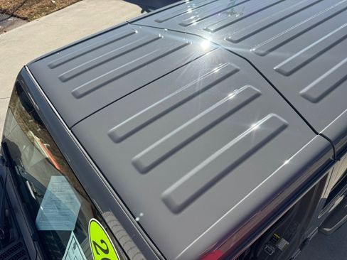 Used 2021 Jeep Wrangler Unlimited Rubicon image 25