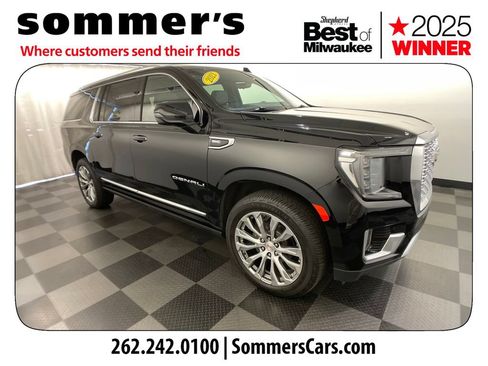 Used 2021 GMC Yukon XL Denali w/ Denali Premium Package AWD/4WD image 6