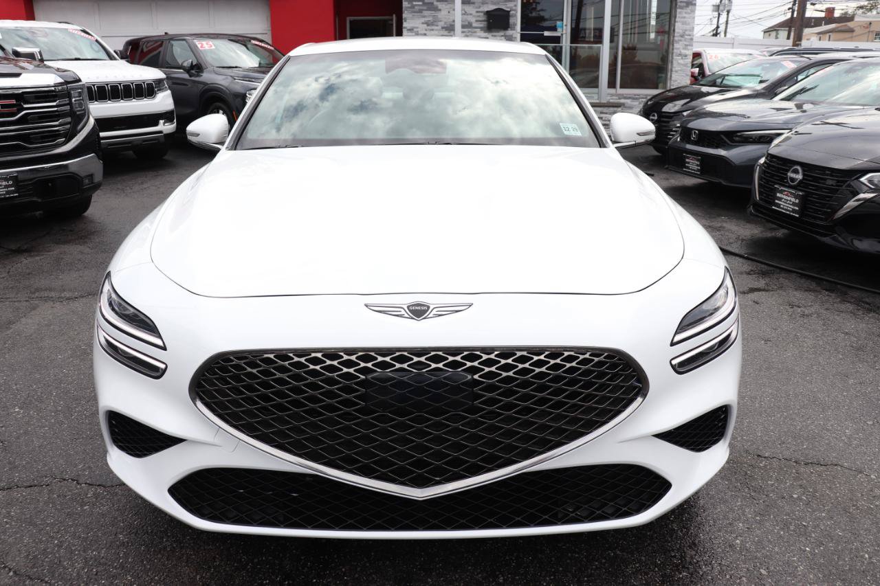 Used 2025 Genesis G70 2.5T AWD/4WD image 8