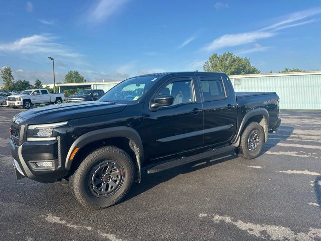 Used 2026 Nissan Frontier PRO-4X w/ Tow Package AWD/4WD image 13