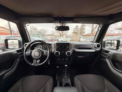 Used 2015 Jeep Wrangler Unlimited Sahara w/ Connectivity Group image 2