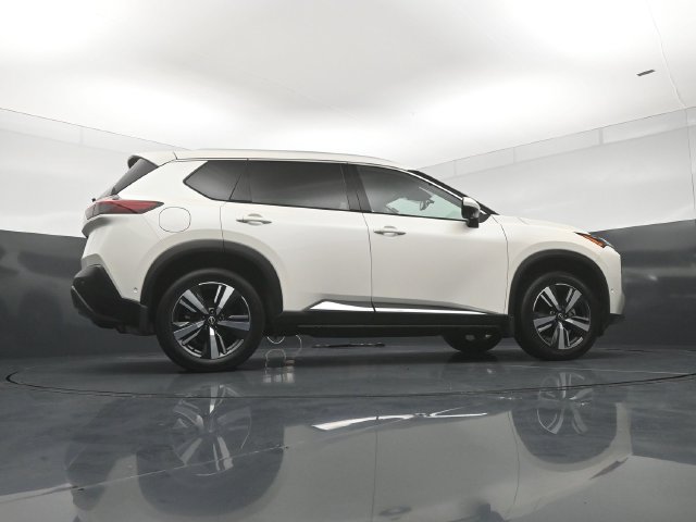 Used 2023 Nissan Rogue SL w/ SL Premium Package AWD/4WD image 24