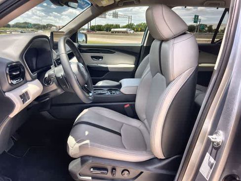 Certified 2026 Honda Pilot EX-L image 11