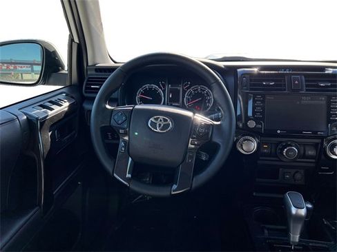 Certified 2023 Toyota 4Runner TRD Off-Road Premium image 15