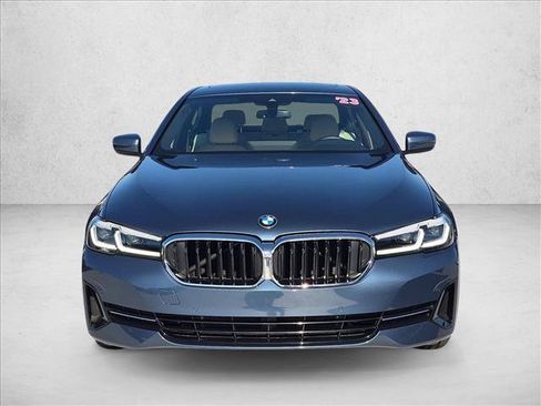 Used 2023 BMW 530i w/ Convenience Package RWD image 2