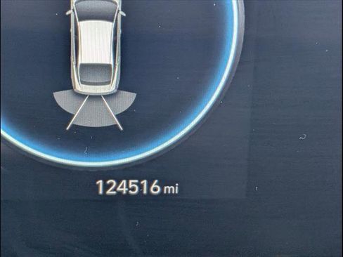 Used 2021 Hyundai Elantra Limited image 10