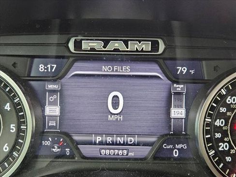 Used 2019 RAM 1500 Laramie AWD/4WD image 7