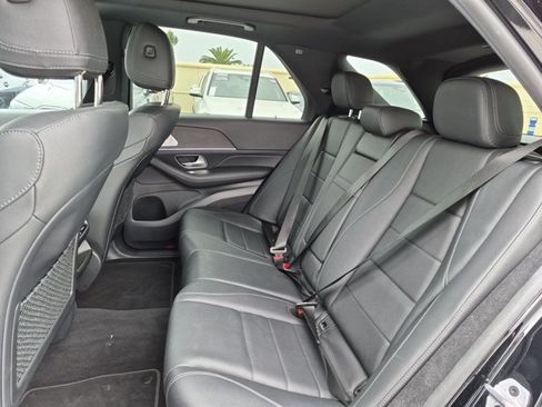 Used 2022 Mercedes-Benz GLE 350 4MATIC image 11