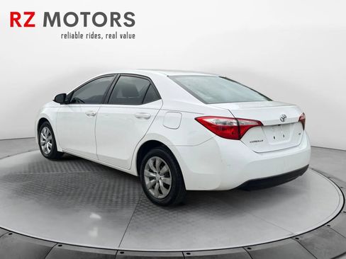 Used 2015 Toyota Corolla LE image 3