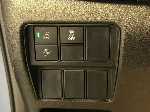 Used 2020 Honda CR-V EX image 17
