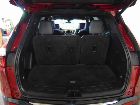 Used 2024 Buick Enclave Premium FWD image 7