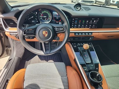 Used 2024 Porsche 911 Carrera S RWD image 4