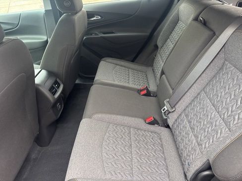 Used 2023 Chevrolet Equinox LT image 29