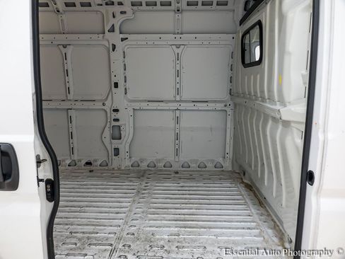 Used 2023 RAM ProMaster 2500 FWD image 16
