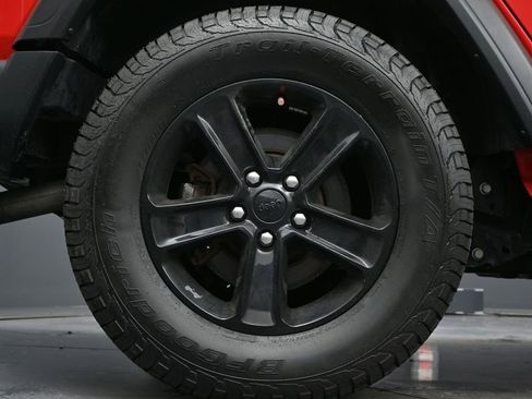 Used 2020 Jeep Wrangler Unlimited Sport AWD/4WD image 9
