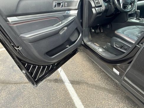 Used 2019 Ford Explorer Sport AWD/4WD image 14