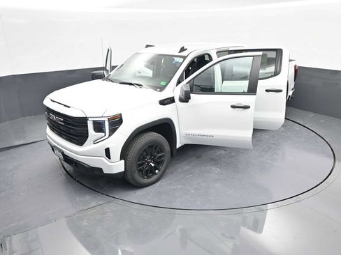 New 2026 GMC Sierra 1500 Pro w/ Graphite Edition image 39