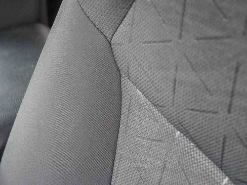 Used 2021 Toyota RAV4 XLE image 25