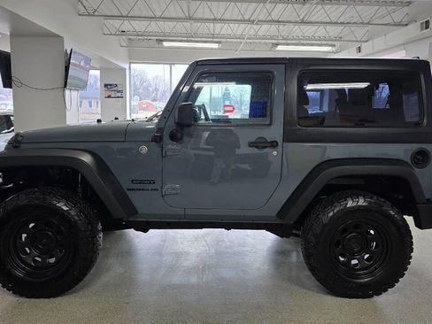 Used 2014 Jeep Wrangler Sport w/ Connectivity Group image 2