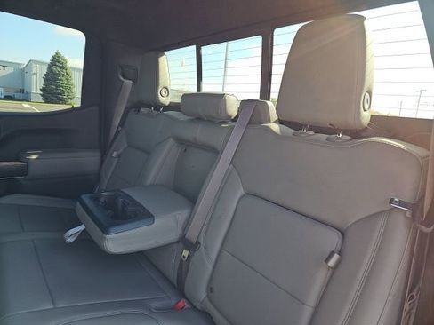 Used 2022 GMC Sierra 1500 SLT w/ SLT Premium Plus Package AWD/4WD image 24