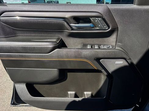 Used 2024 GMC Sierra 3500 AT4 w/ AT4 Premium Plus Package image 21