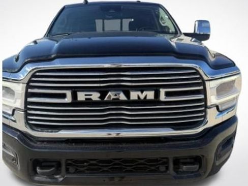 Used 2024 RAM 2500 Laramie w/ Safety Group AWD/4WD image 3