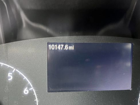 Used 2023 Ford Transit 350 XLT image 11