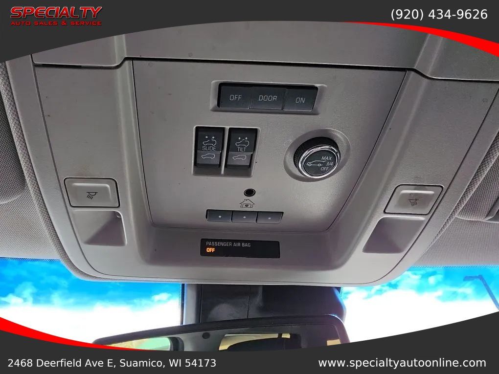 Used 2019 Chevrolet Suburban LT AWD/4WD image 18