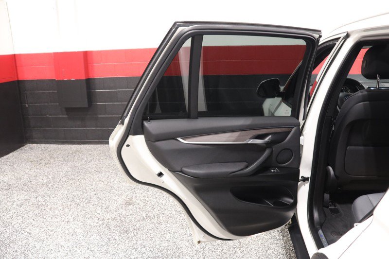 Used 2017 BMW X5 xDrive40e AWD/4WD image 37