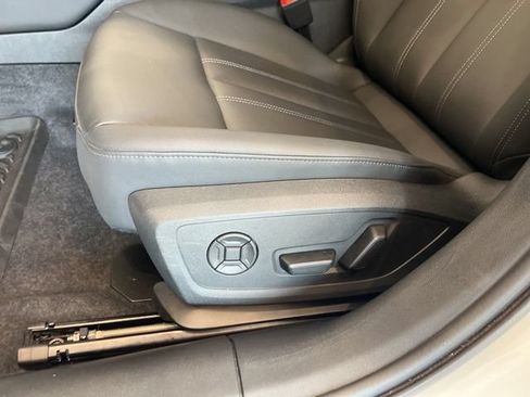 Used 2025 Audi A5 2.0T Premium w/ Convenience Package AWD/4WD image 9
