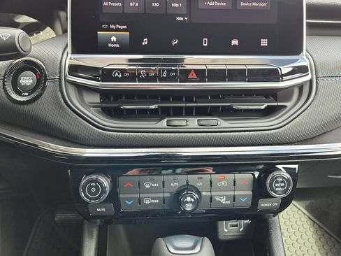 New 2026 Jeep Compass Latitude AWD/4WD image 26