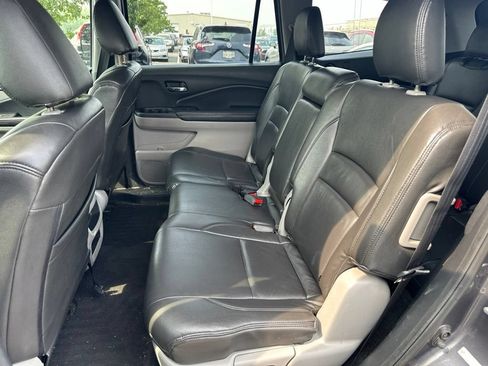 Used 2016 Honda Pilot LX image 14