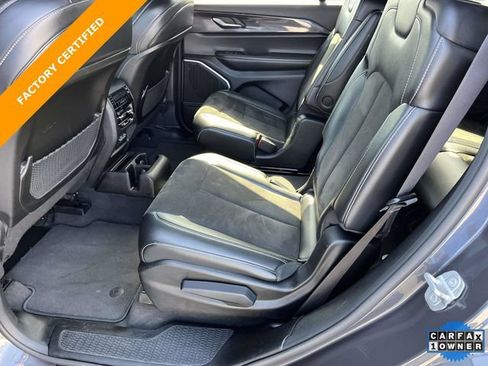 Certified 2021 Jeep Grand Cherokee L Laredo AWD/4WD image 21