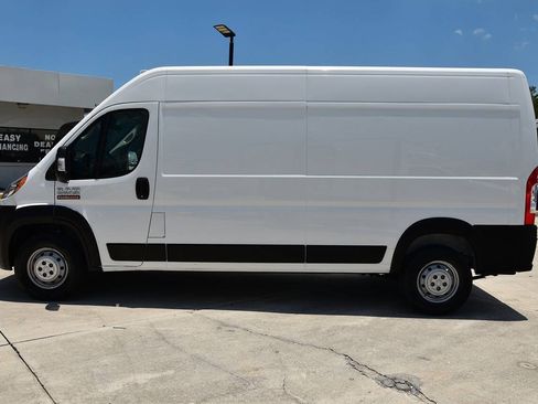 Used 2022 RAM ProMaster 2500 FWD image 4