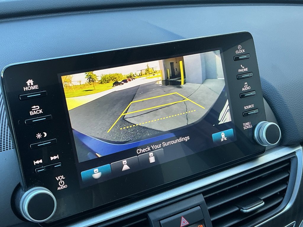 Used 2020 Honda Accord EX image 26