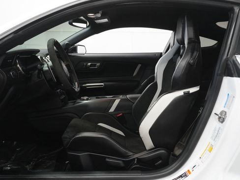 Used 2021 Ford Mustang Shelby GT500 w/ Carbon Fiber Track Pack image 2