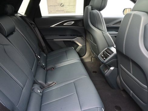 New 2025 Cadillac Lyriq Luxury w/ Nappa Leather Package image 18