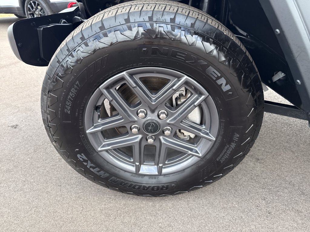 Used 2025 Jeep Wrangler Unlimited Sport AWD/4WD image 27