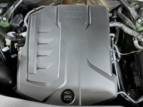 New 2025 Audi Q5 Premium image 12