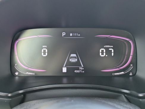 Used 2023 Kia Soul LX image 30