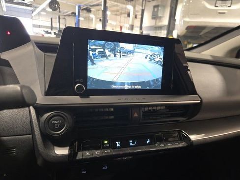 Used 2024 Toyota Prius LE image 15