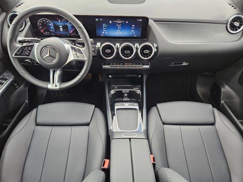 Certified 2026 Mercedes-Benz GLA 250 image 16