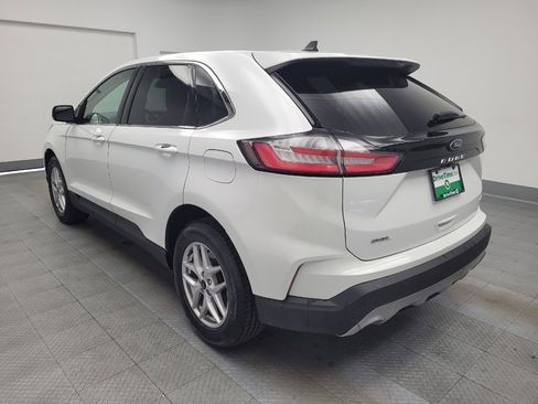 Used 2024 Ford Edge SEL image 5
