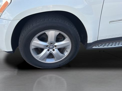 Used 2012 Mercedes-Benz GL 450 4MATIC image 16