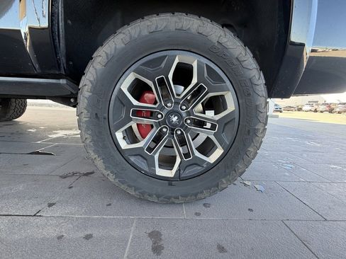 Used 2018 Chevrolet Tahoe Premier image 10