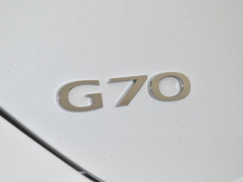 Used 2025 Genesis G70 2.5T AWD/4WD image 9