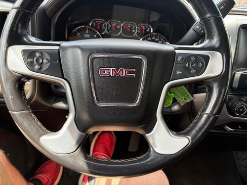 Used 2015 GMC Sierra 2500 SLE w/ SLE Preferred Package AWD/4WD image 26