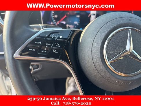 Used 2022 Mercedes-Benz E 350 4MATIC Sedan w/ AMG Line Exterior image 34