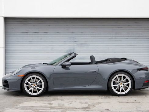 Certified 2025 Porsche 911 Carrera image 2